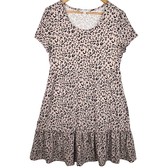 Pink Rose Pink Leopard Tiered Short Sleeve Casual Dress LG - Picture 1 of 10